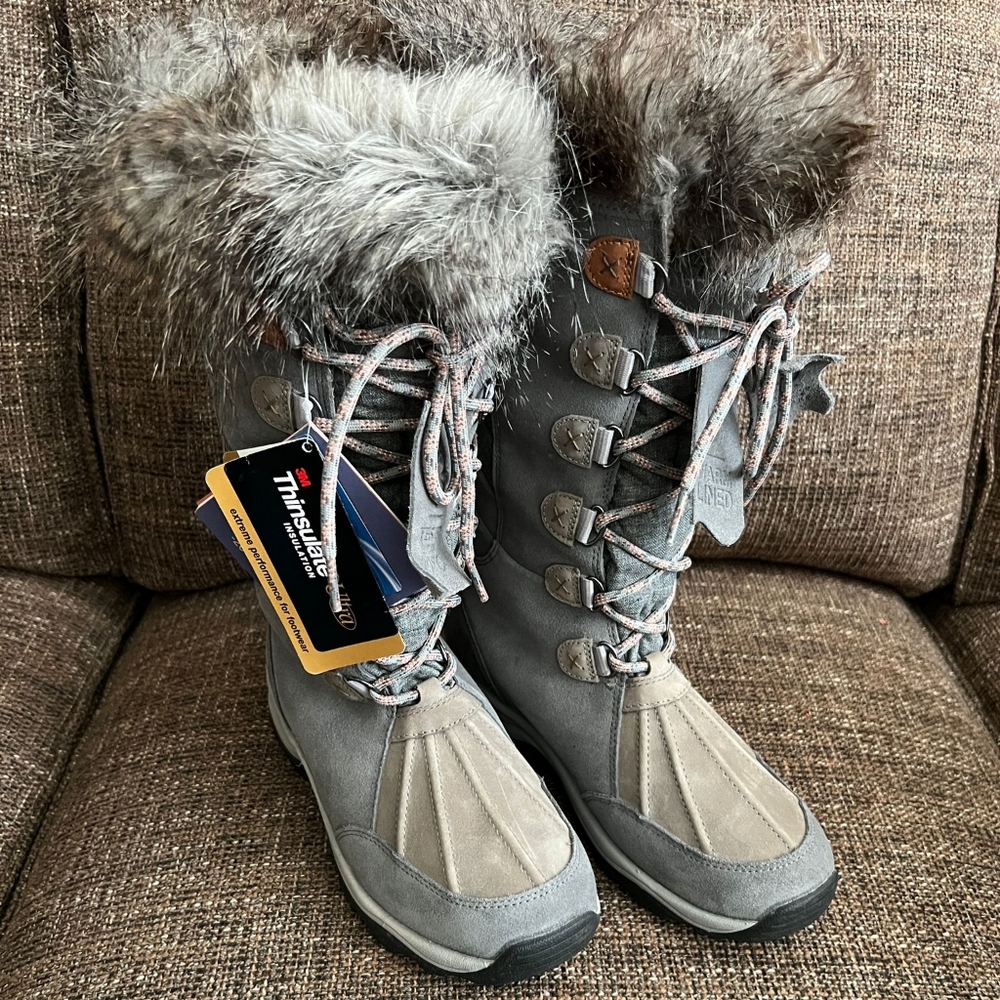 Women's Clarks Thinsulate Waterproof Winter Snow Boots,  Size 8